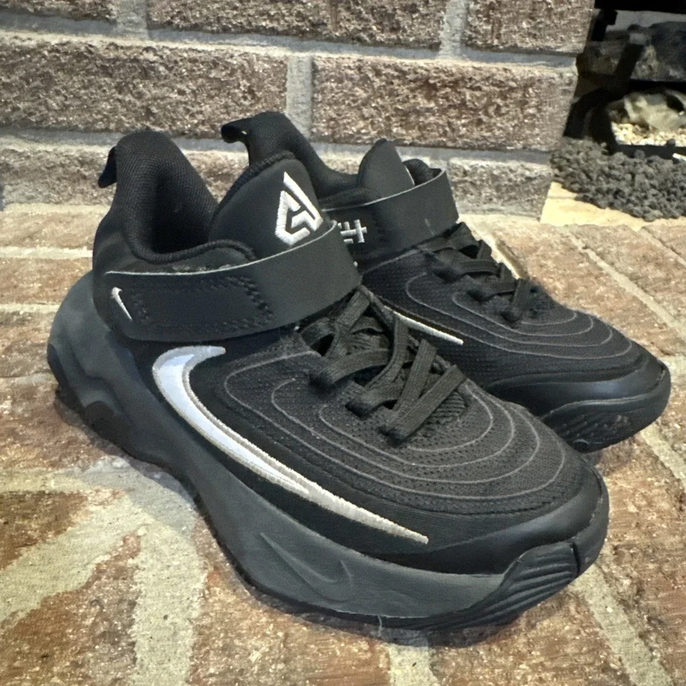 Nike Giannis Immortality 4 GS Black‎ FZ6734-001 Size 12C Little Kids